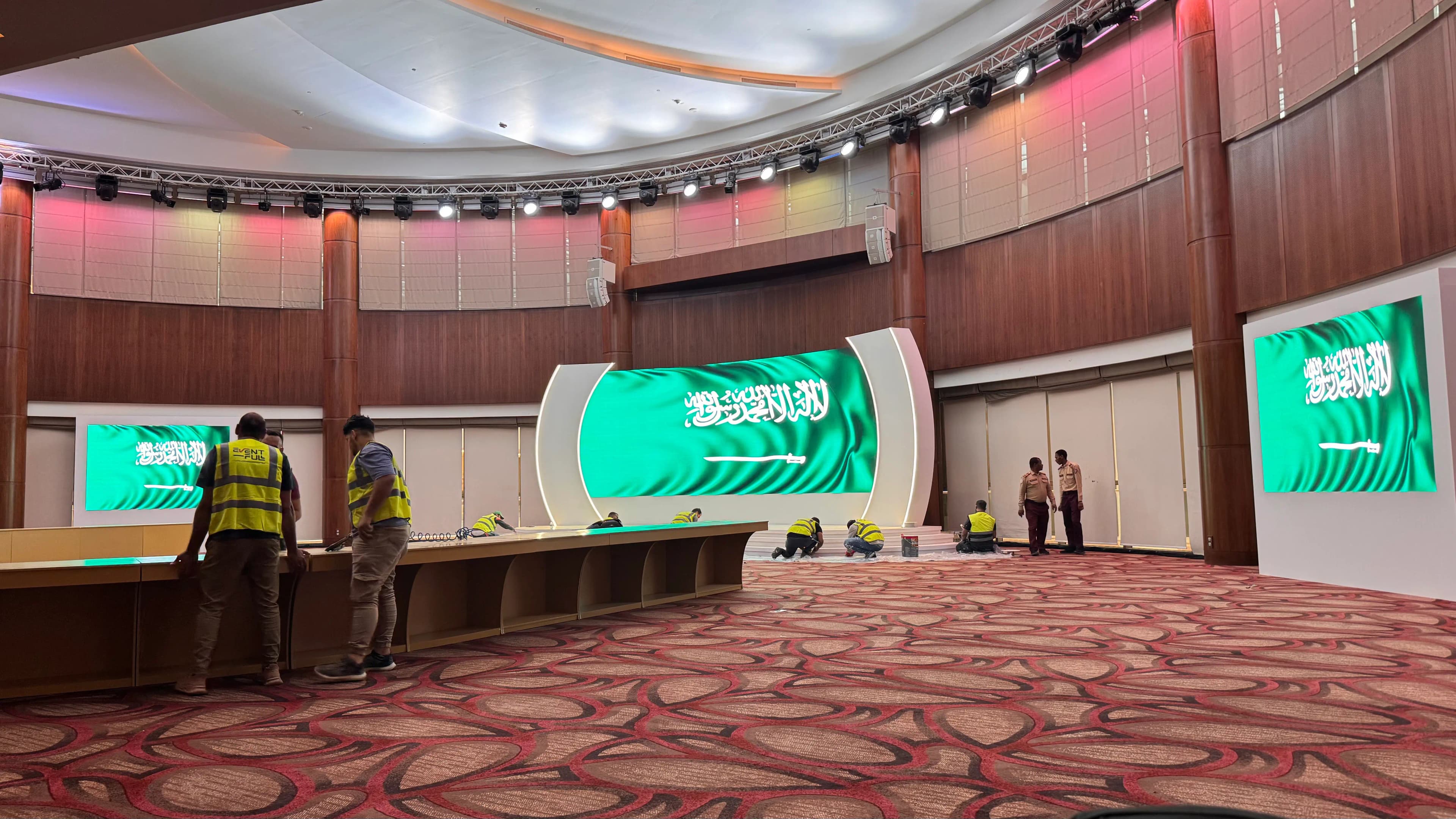 توب إيفينت لتنظيم الفعاليات والمؤتمرات